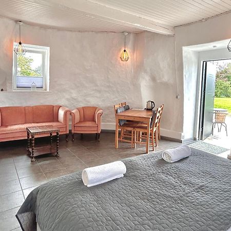 Apartamenty Molle Åkirkeby Extérieur photo